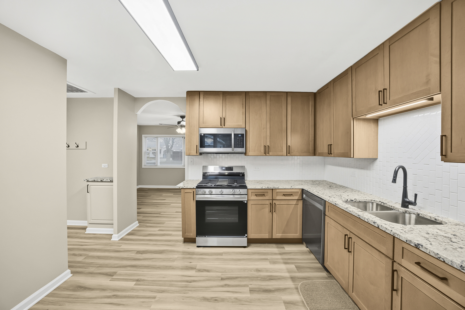 3448 Sally Drive, Steger, IL 60475