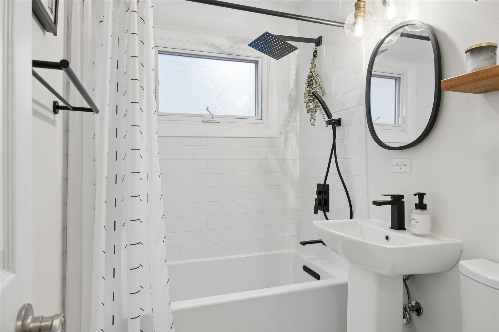 927 N Haddow Avenue, Arlington Heights, IL 60004