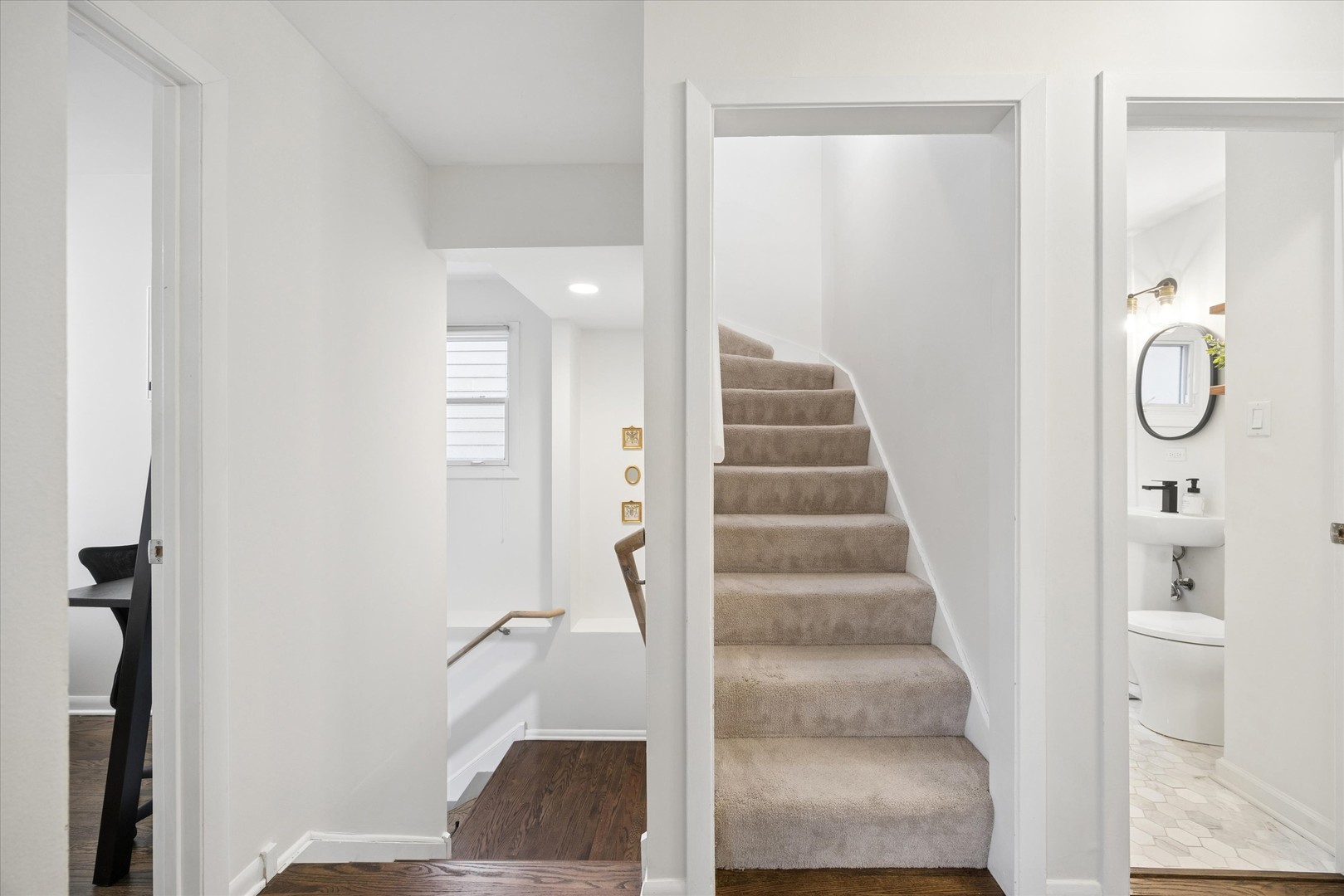 927 N Haddow Avenue, Arlington Heights, IL 60004