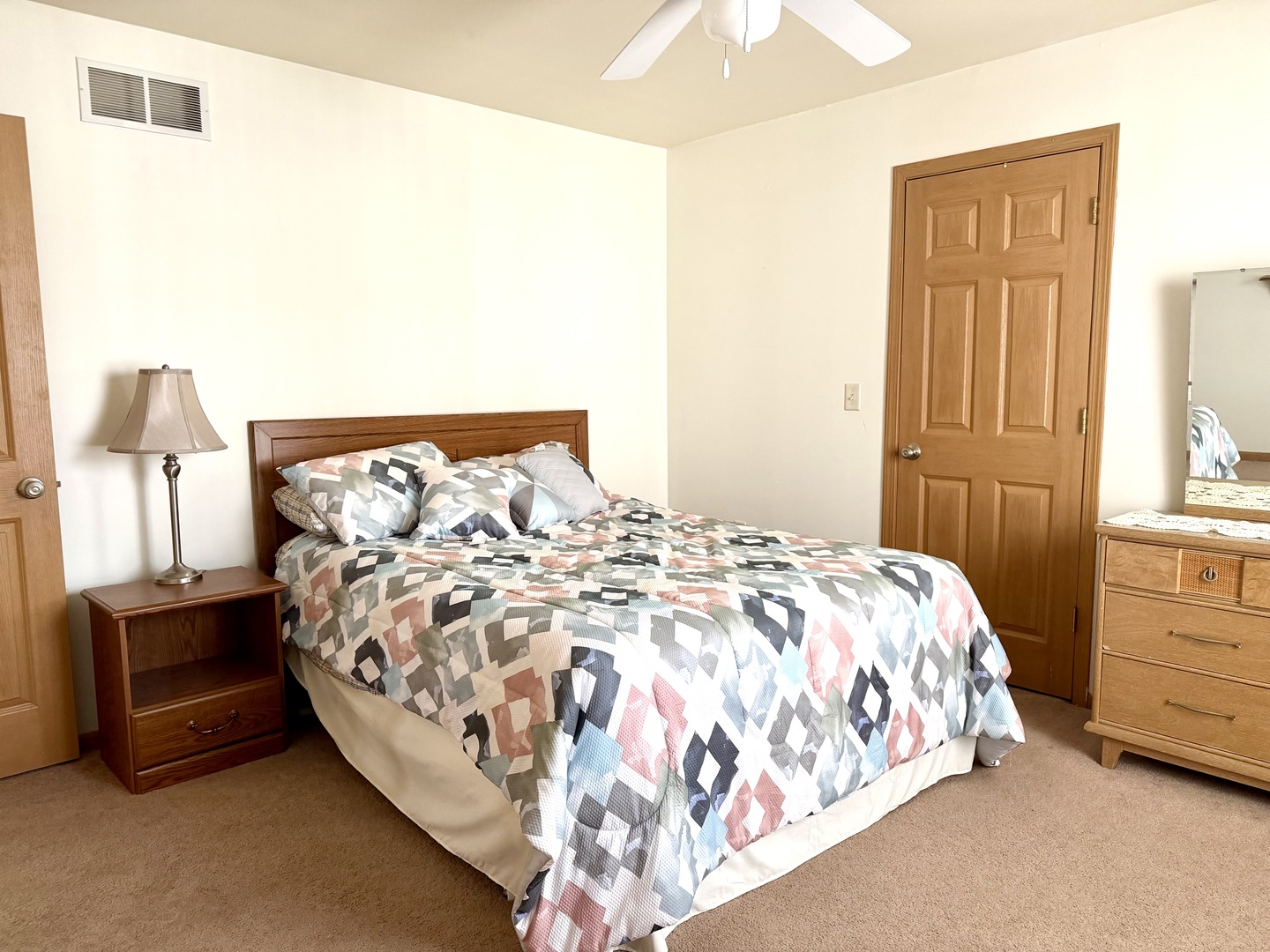 420 Adams Street, Ottawa, IL 61350