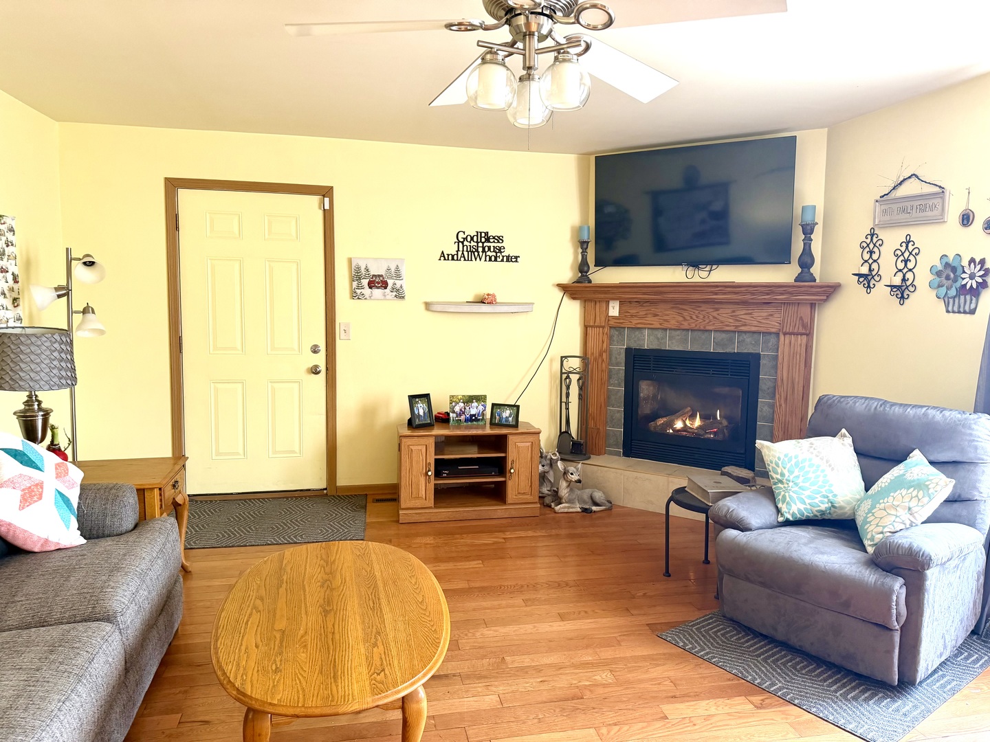 420 Adams Street, Ottawa, IL 61350