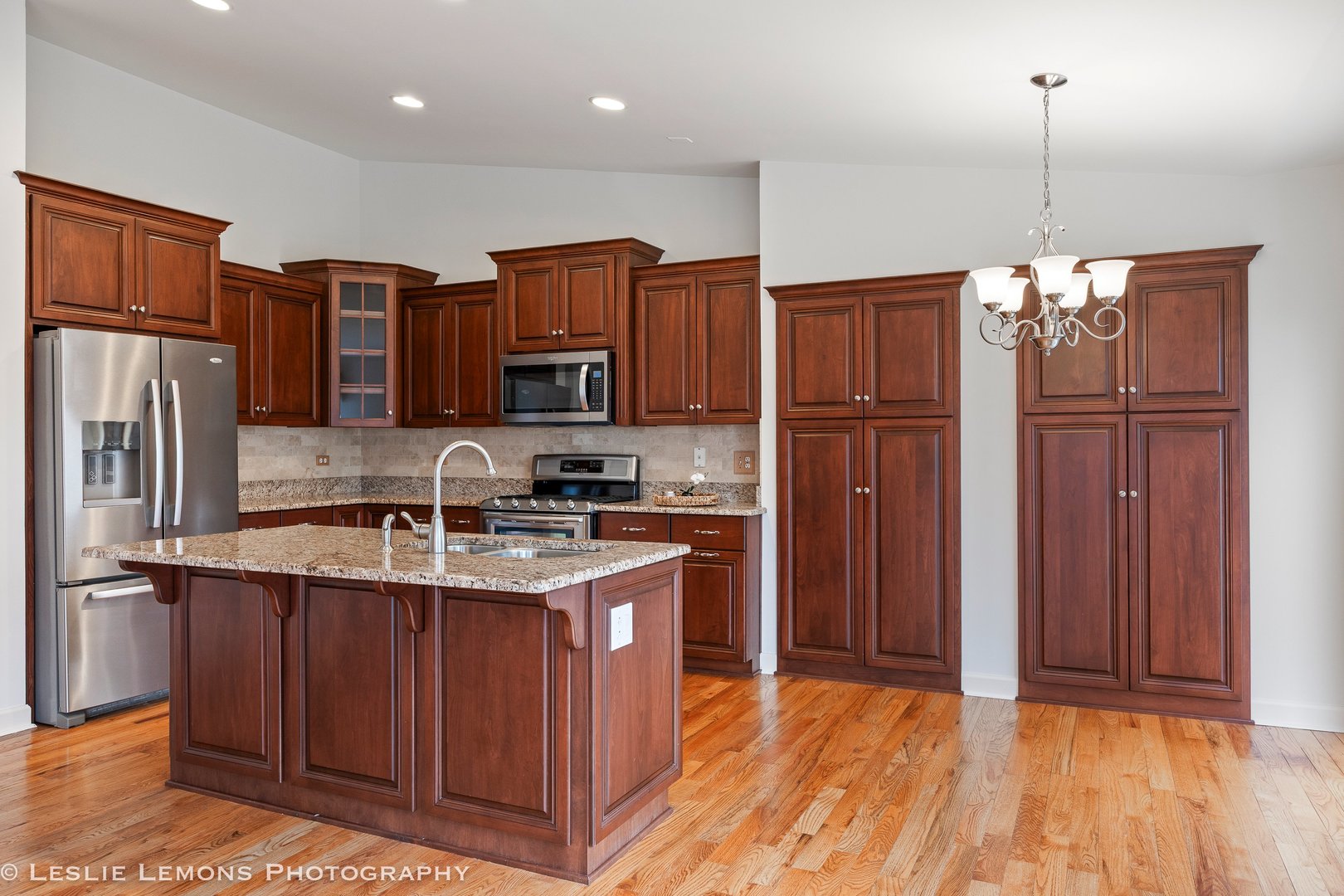 1940 Baldwin Way, Bolingbrook, IL 60490