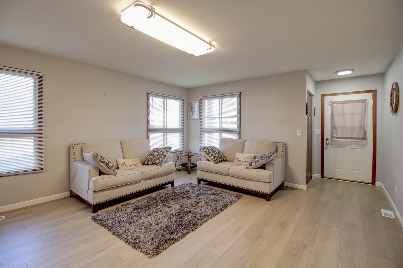 1741 Tufts Court, Naperville, IL 60565