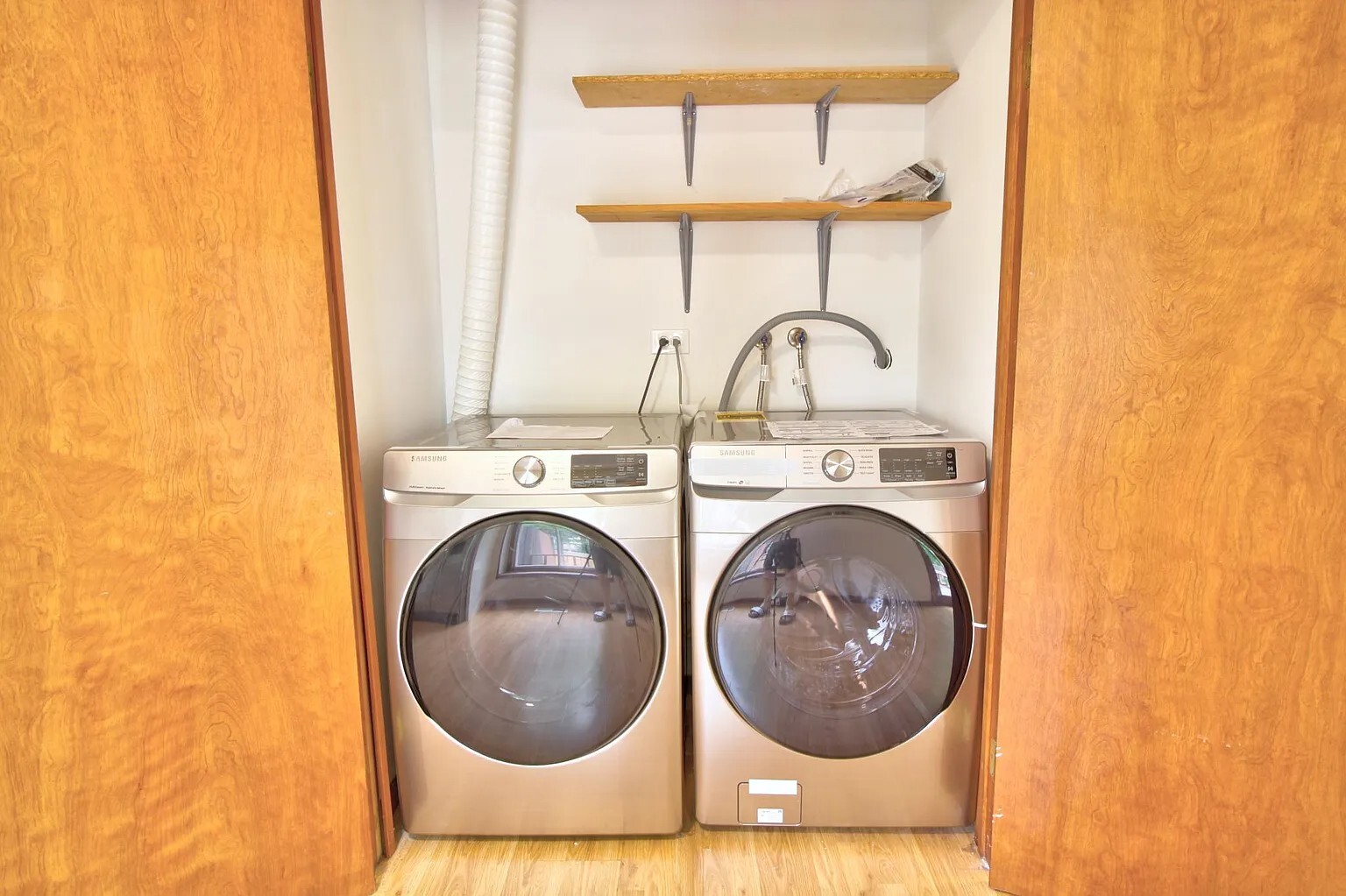 1741 Tufts Court, Naperville, IL 60565