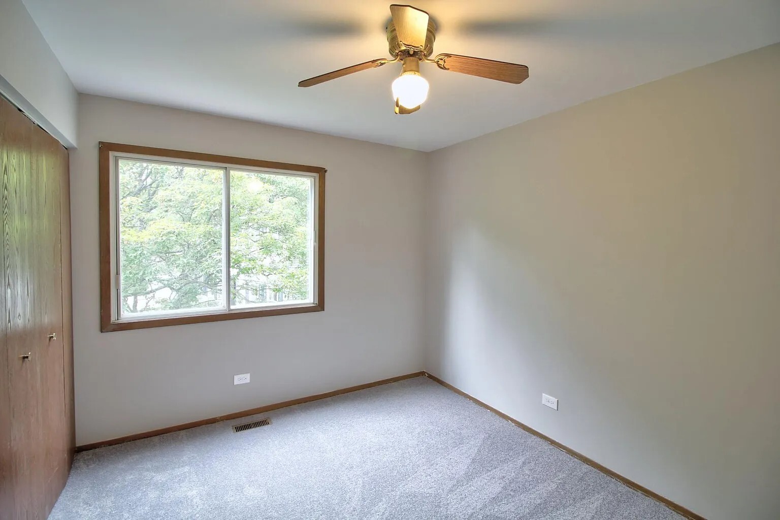 1741 Tufts Court, Naperville, IL 60565