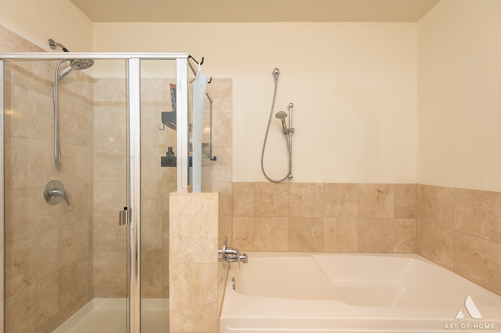 225 N Columbus Drive #7808, Chicago, IL 60601