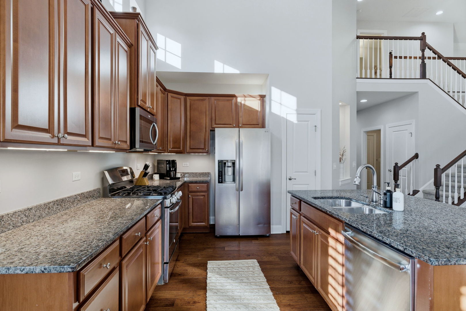 3813 Ridge Pointe Drive, Geneva, IL 60134