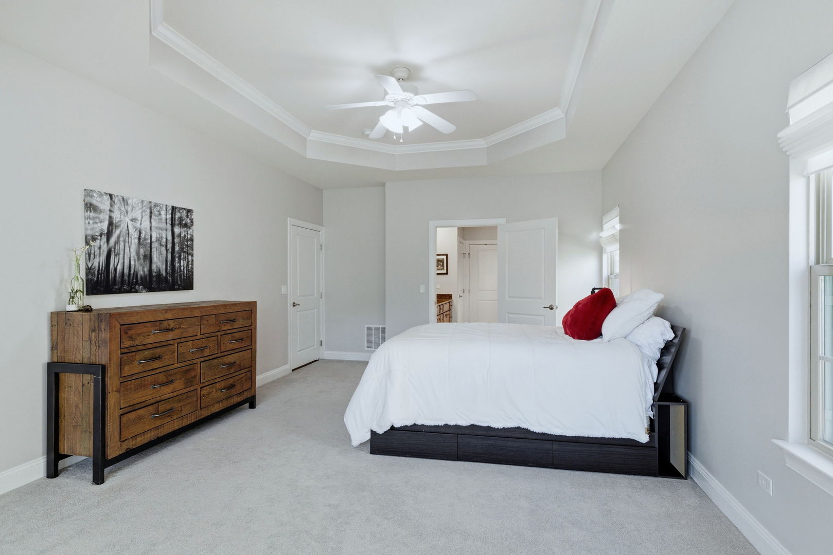 3813 Ridge Pointe Drive, Geneva, IL 60134