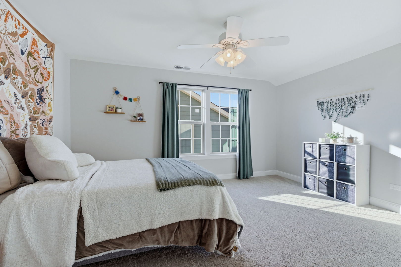 3813 Ridge Pointe Drive, Geneva, IL 60134