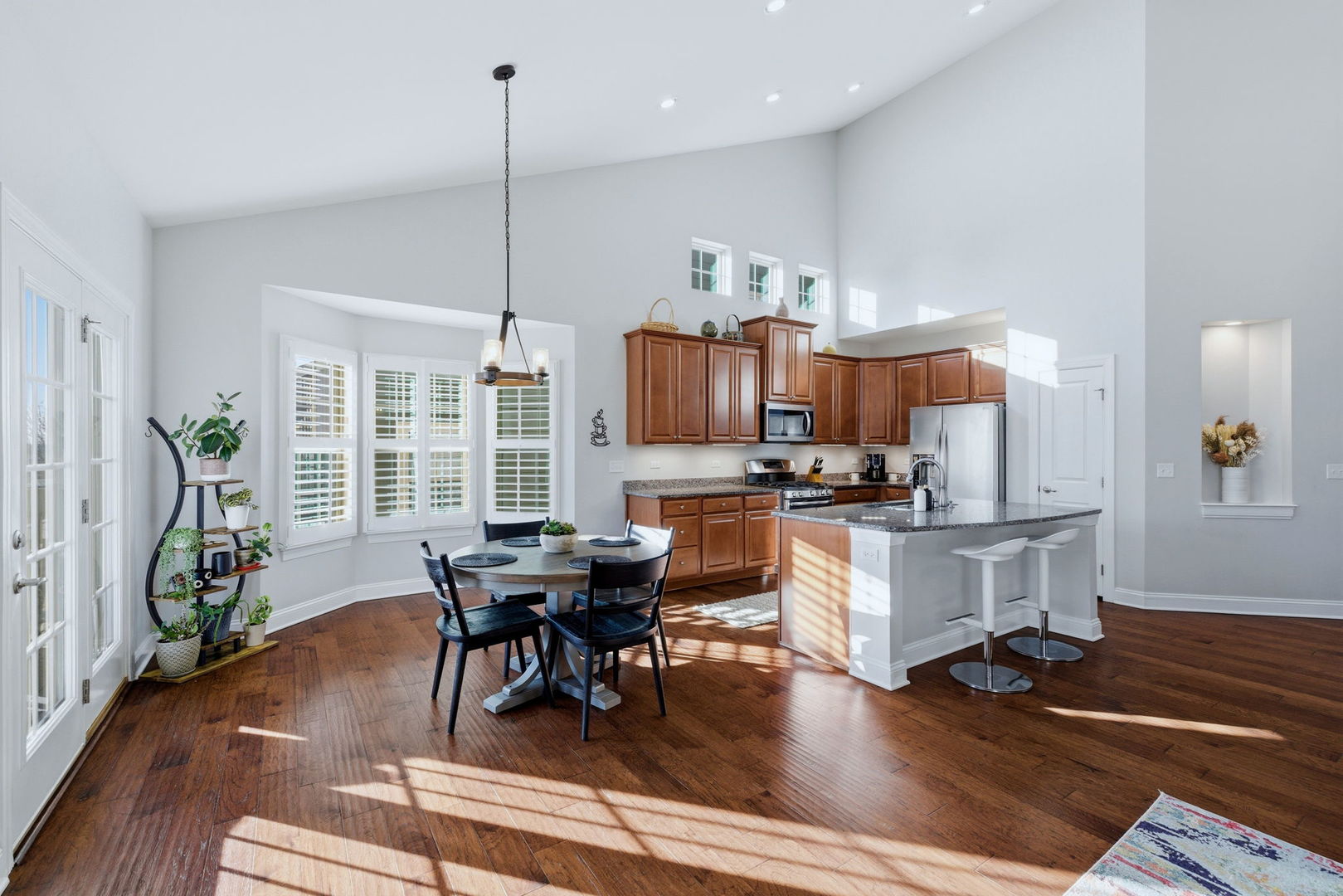 3813 Ridge Pointe Drive, Geneva, IL 60134