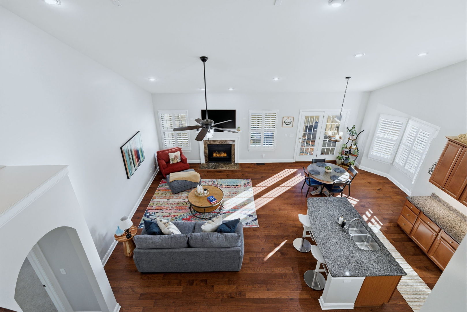 3813 Ridge Pointe Drive, Geneva, IL 60134