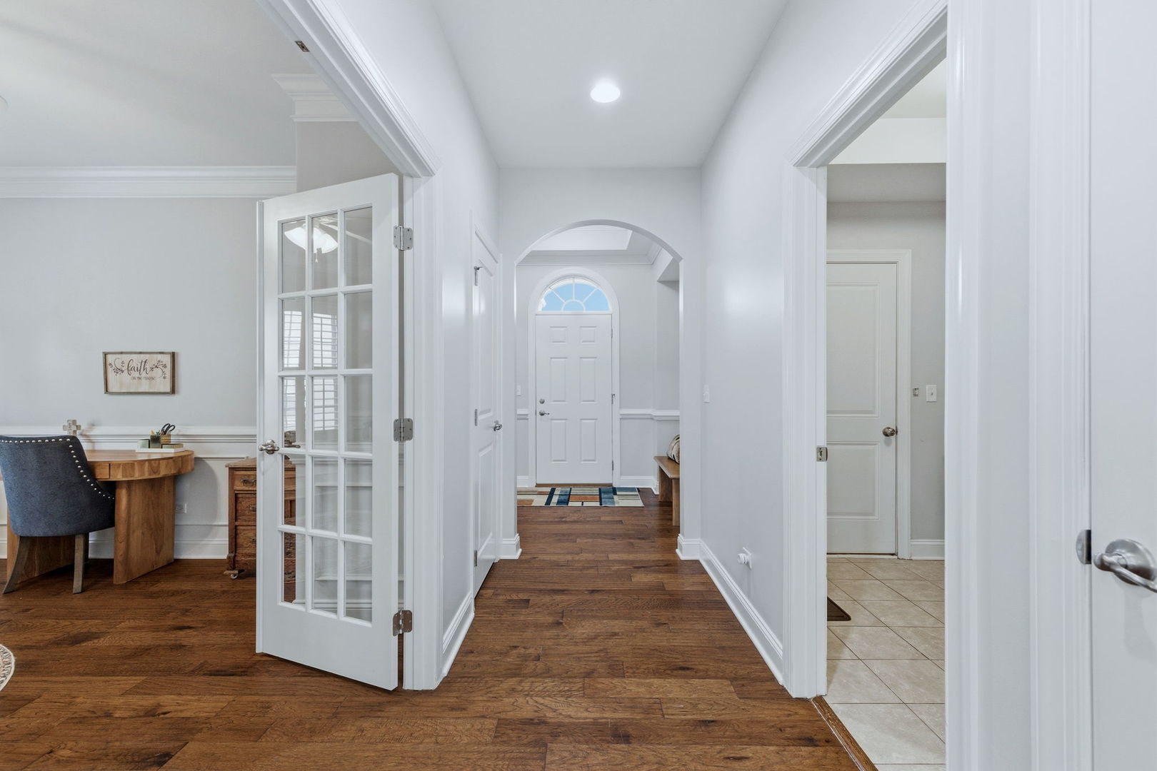 3813 Ridge Pointe Drive, Geneva, IL 60134