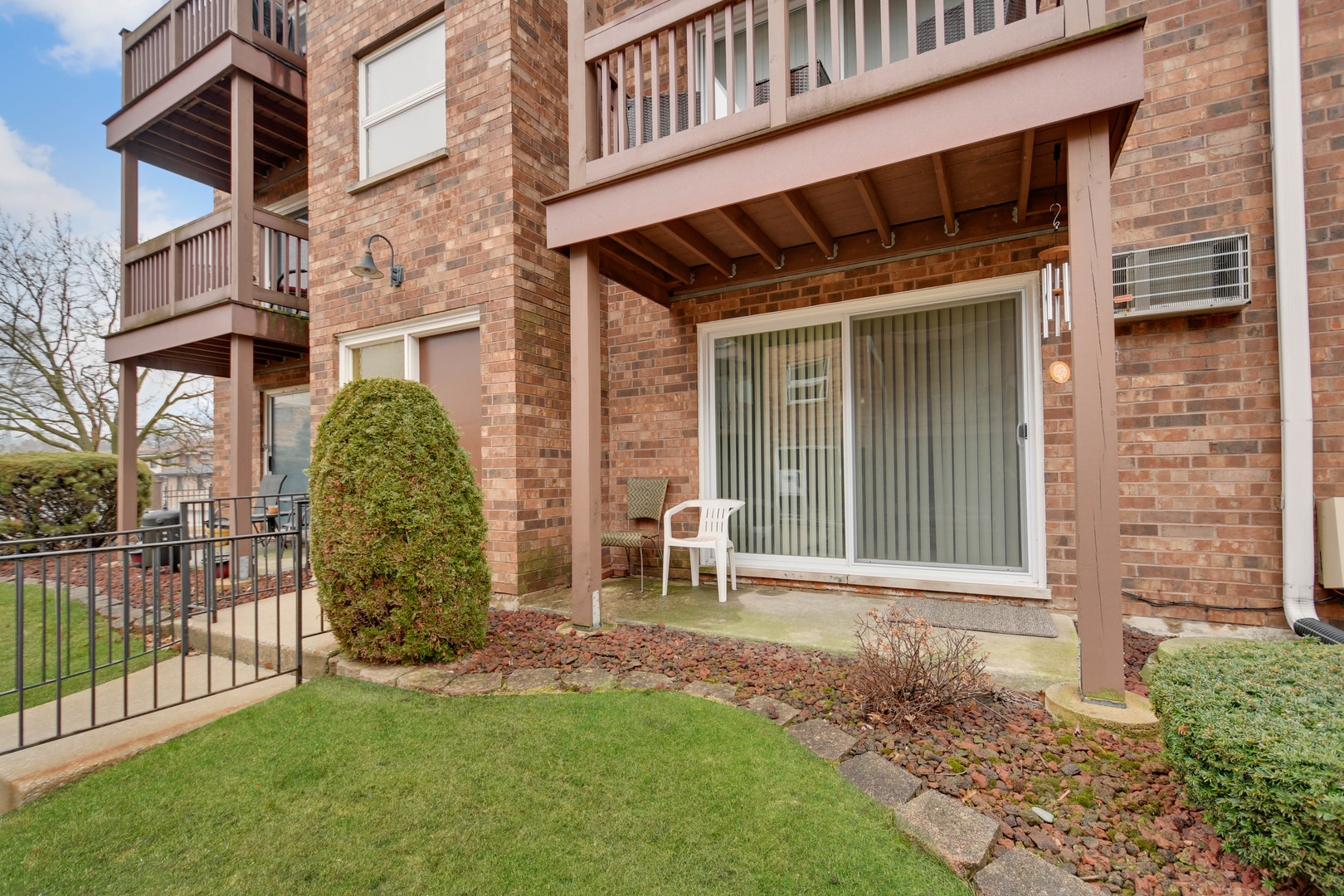 14810 Kilpatrick Avenue #6E, Midlothian, IL 60445