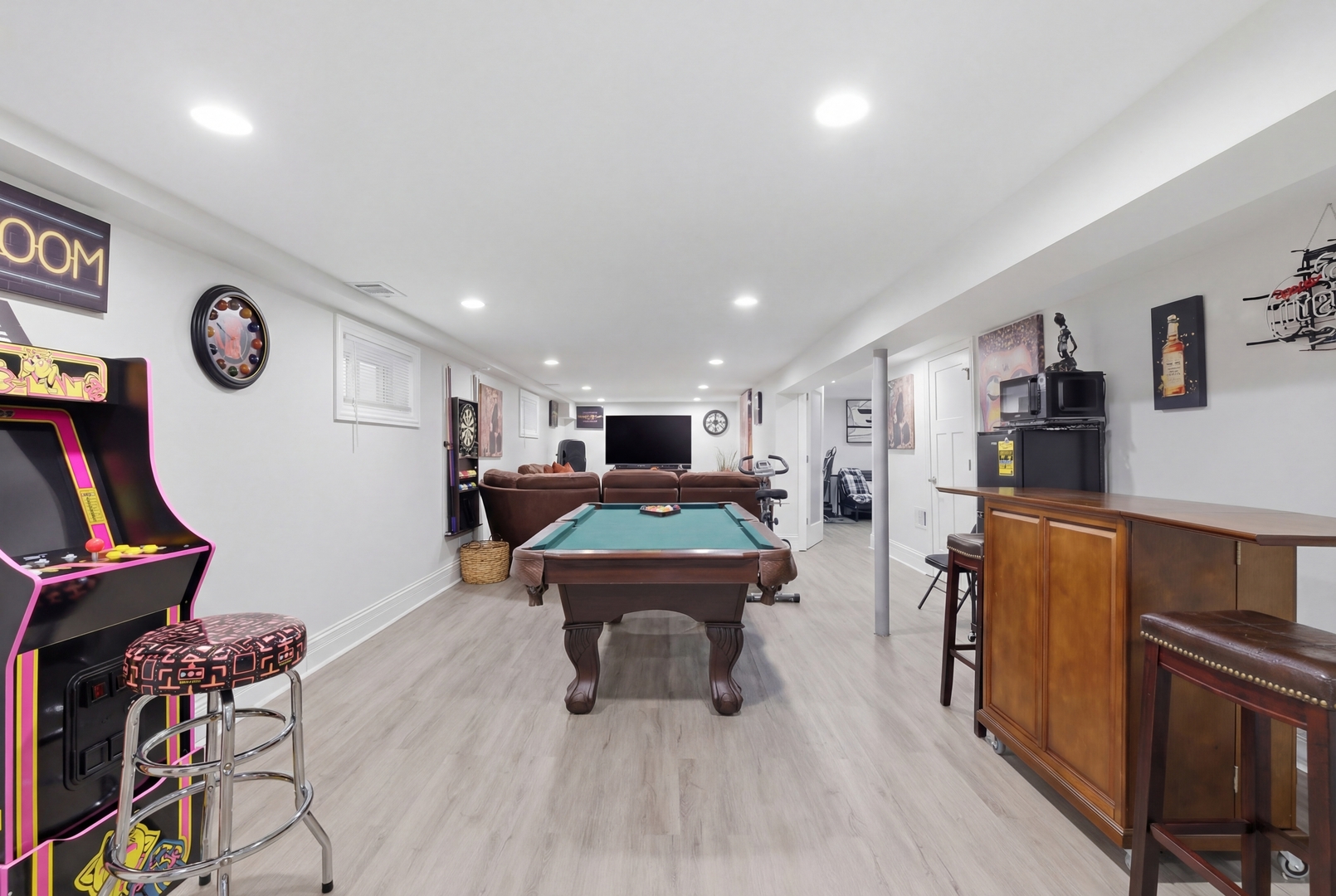 14111 S State Street, Riverdale, IL 60827