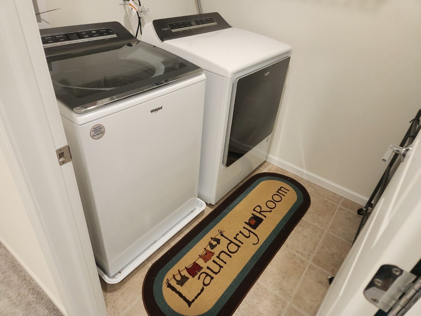 529 Wolverine Drive, Aurora, IL 60502