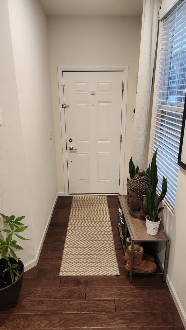 529 Wolverine Drive, Aurora, IL 60502