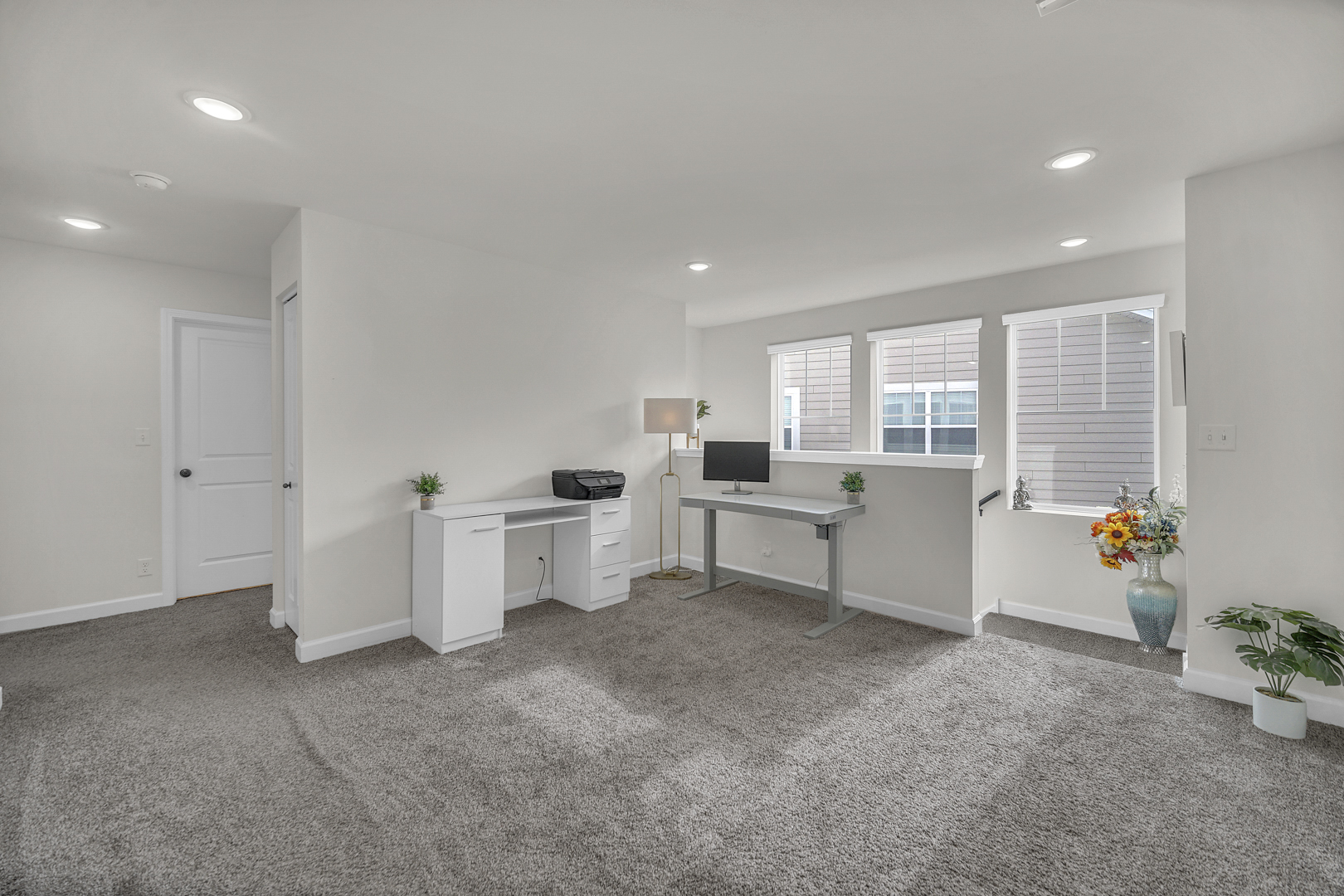 25 Commons Circle, Hawthorn Woods, IL 60047