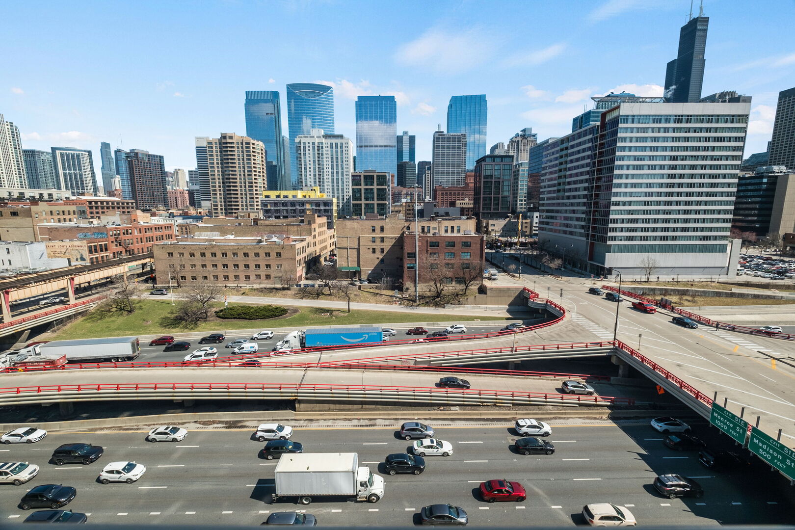 720 W RANDOLPH Street #905, Chicago, IL 60661