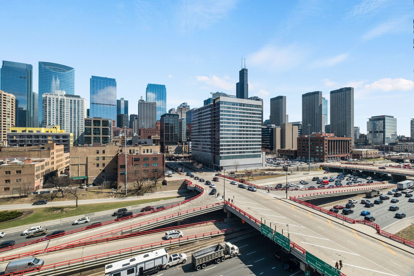 720 W RANDOLPH Street #905, Chicago, IL 60661