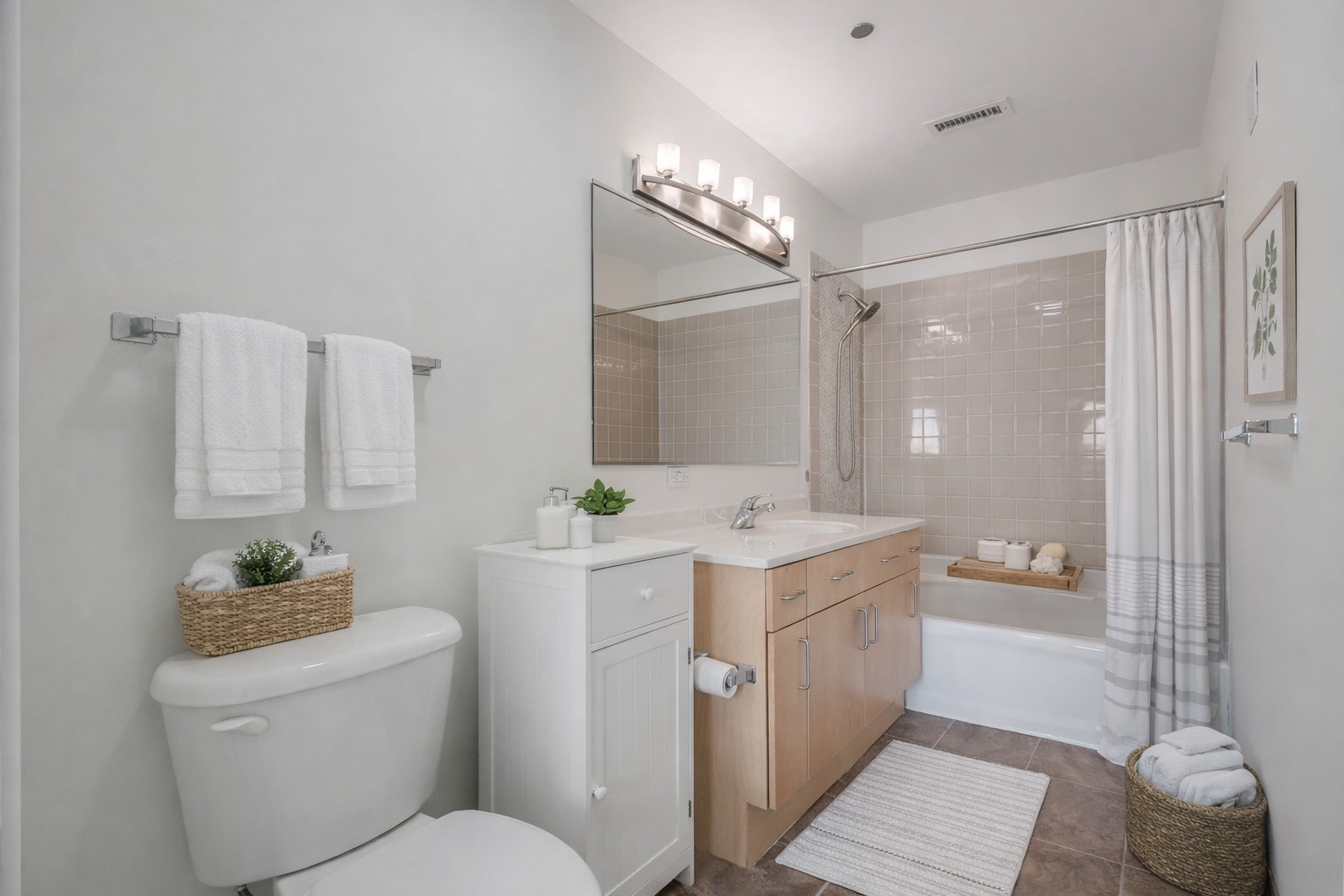 720 W RANDOLPH Street #905, Chicago, IL 60661