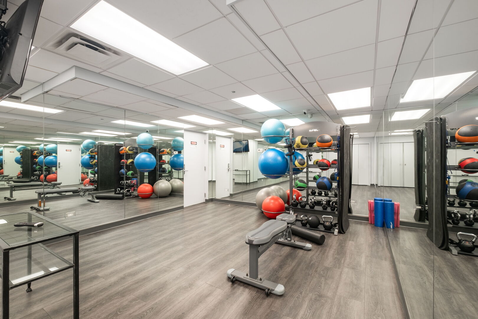 720 W RANDOLPH Street #905, Chicago, IL 60661