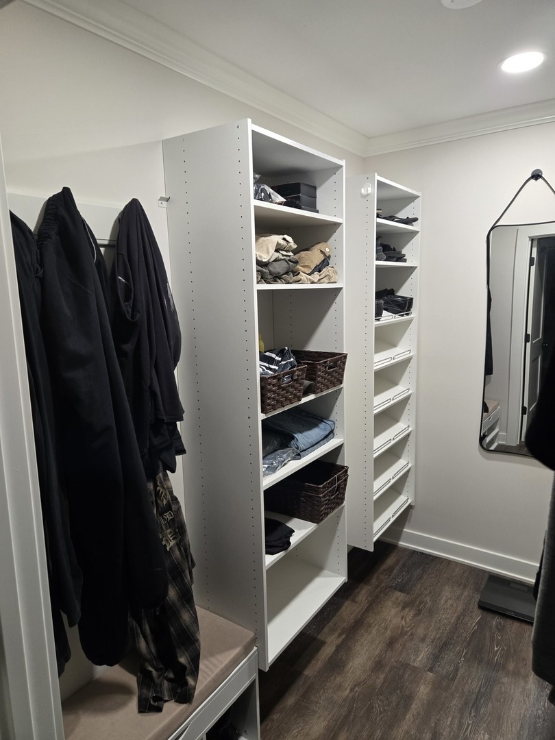 927 Treeline Court, Lockport, IL 60441