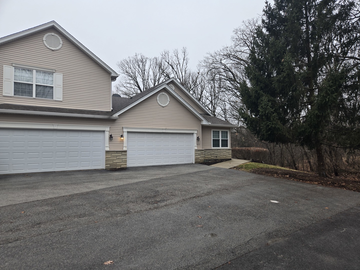 927 Treeline Court, Lockport, IL 60441