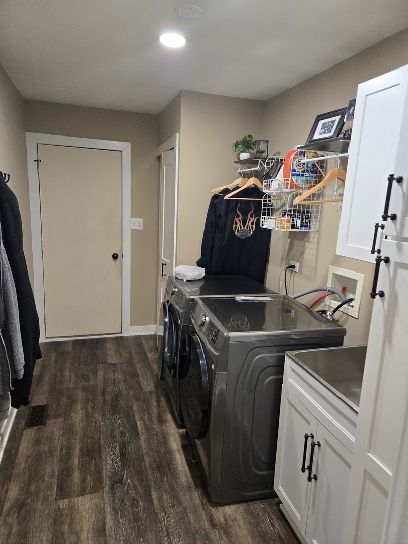 927 Treeline Court, Lockport, IL 60441