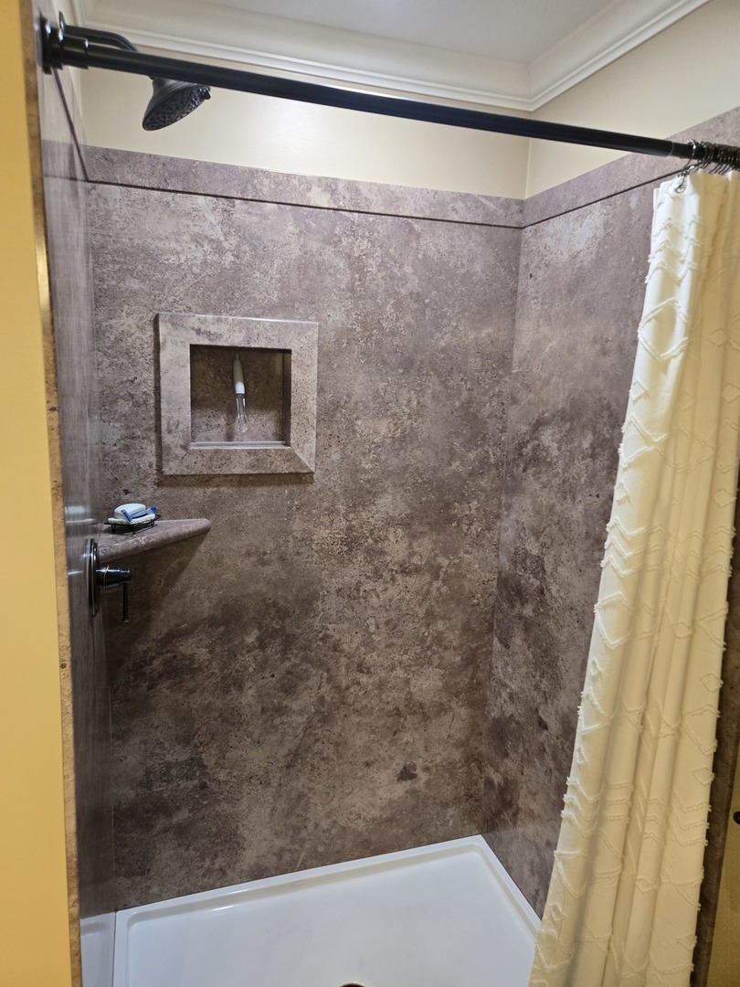 927 Treeline Court, Lockport, IL 60441