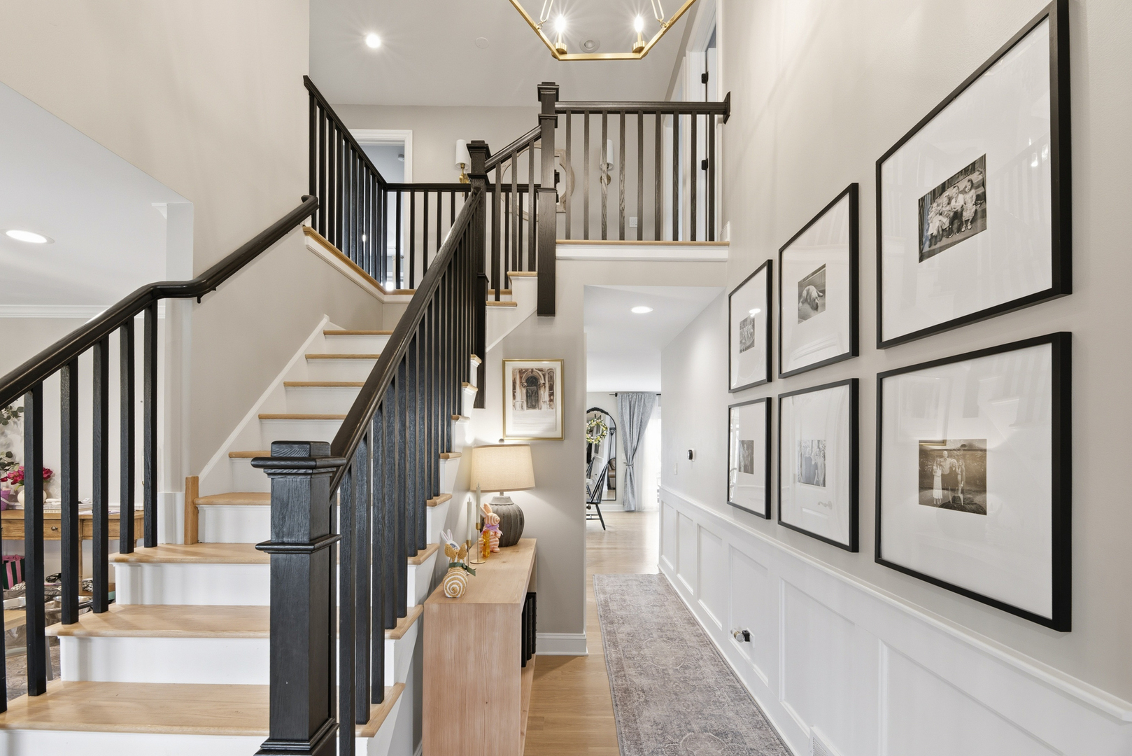 657 W Revere Lane, Palatine, IL 60067