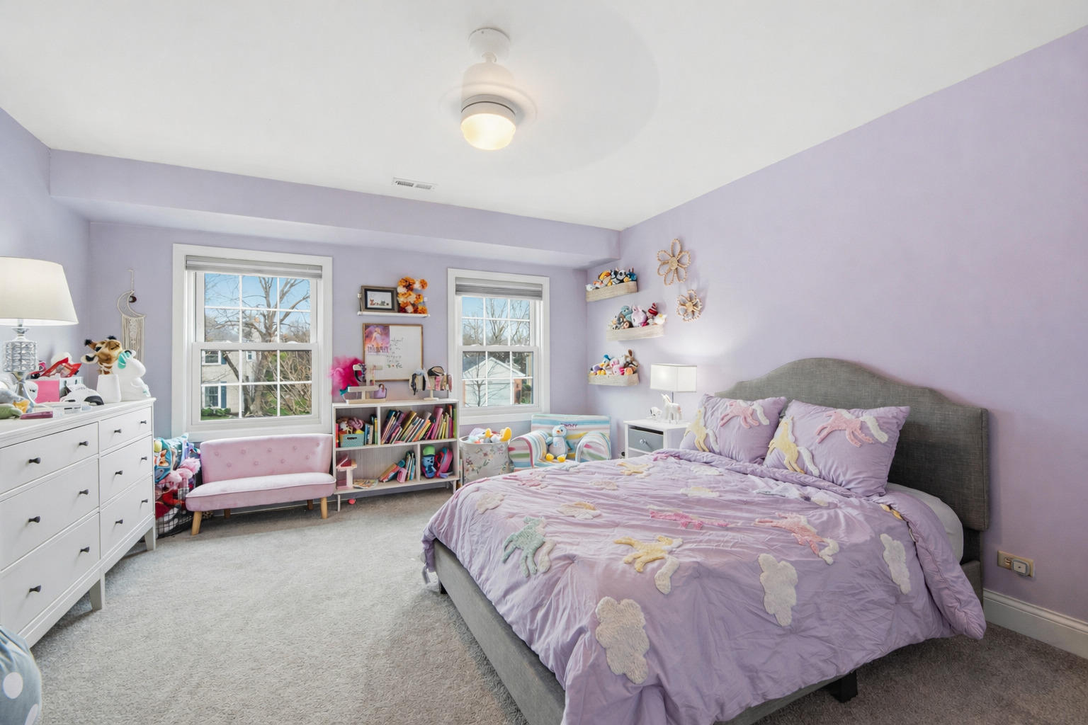 657 W Revere Lane, Palatine, IL 60067