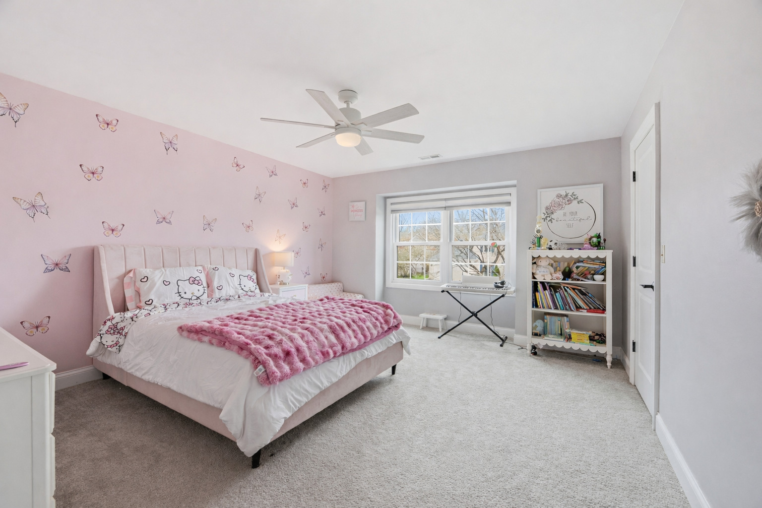 657 W Revere Lane, Palatine, IL 60067