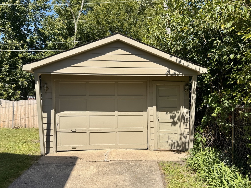 1914 W 108th Place, Chicago, IL 60643