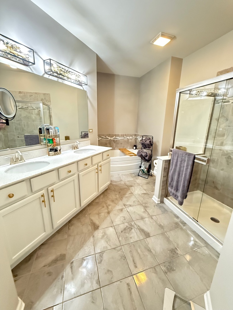 10612 W 154th Street, Orland Park, IL 60462