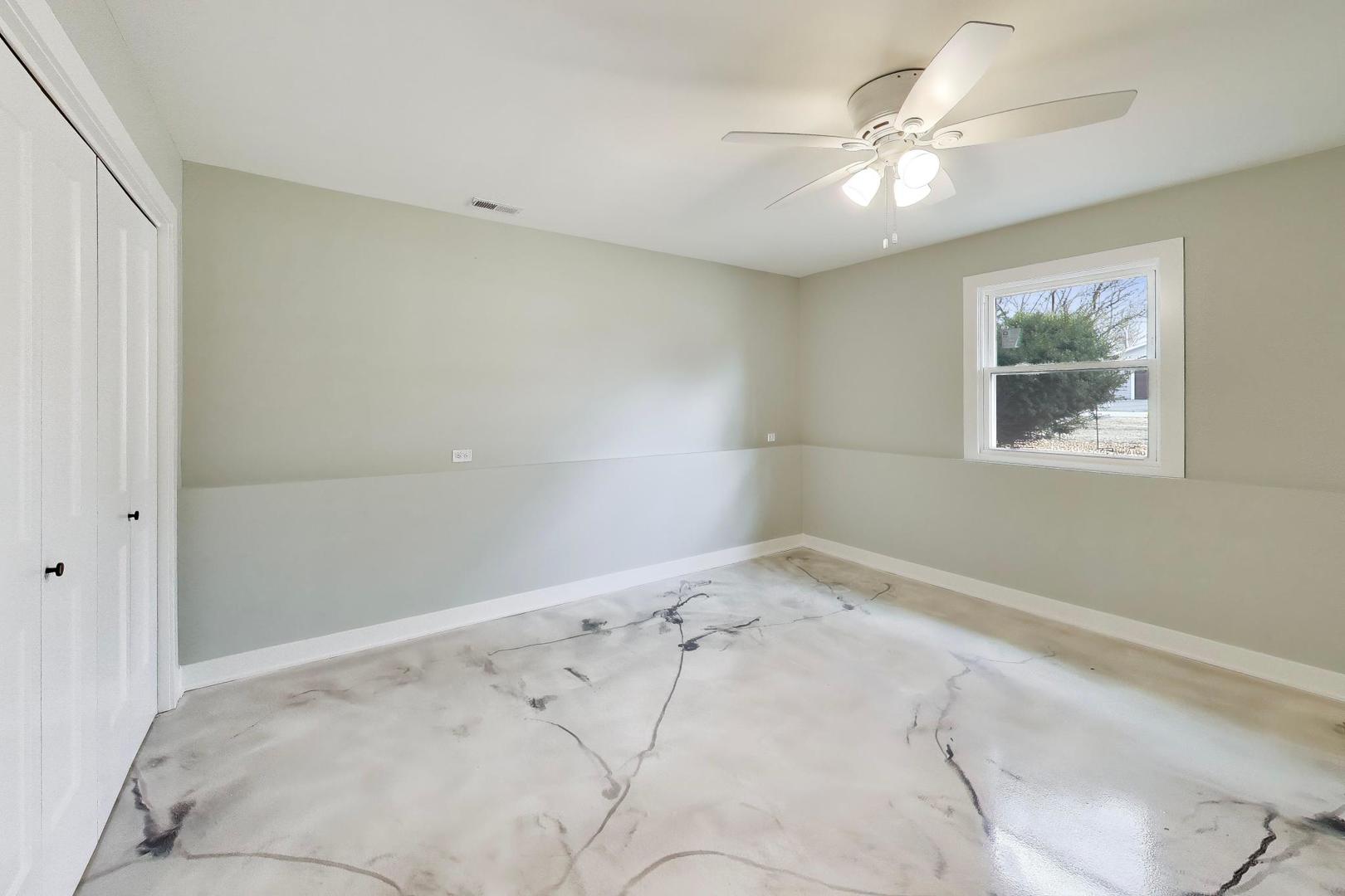 3S700 Delles Road, Naperville, IL 60563