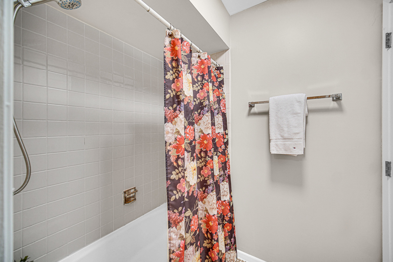 20 Echo Court #3, Vernon Hills, IL 60061