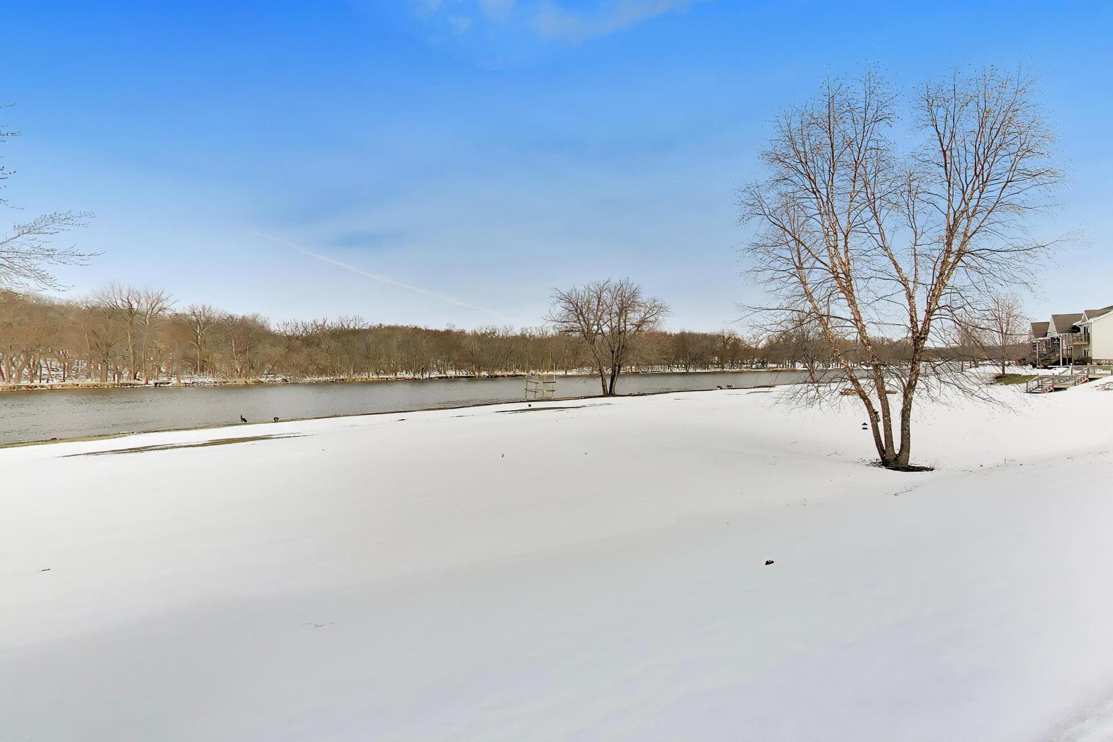 1715 W River Street #1715, Dixon, IL 61021