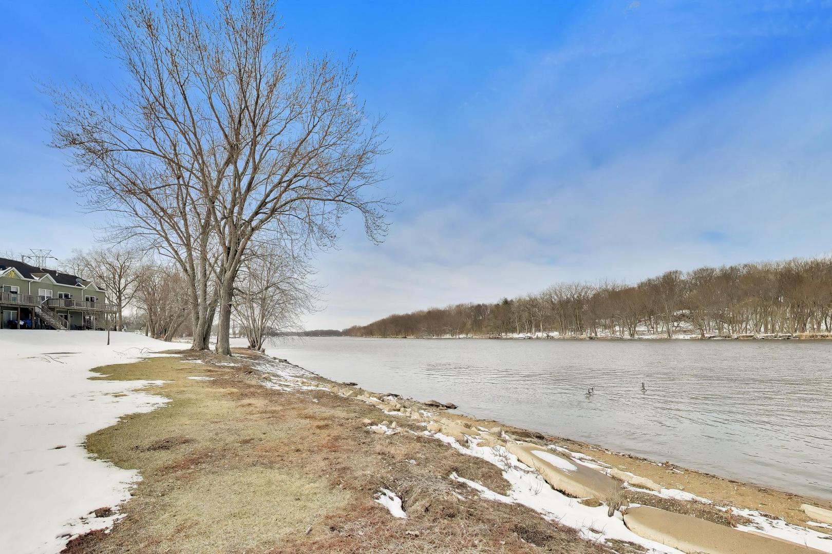 1715 W River Street #1715, Dixon, IL 61021