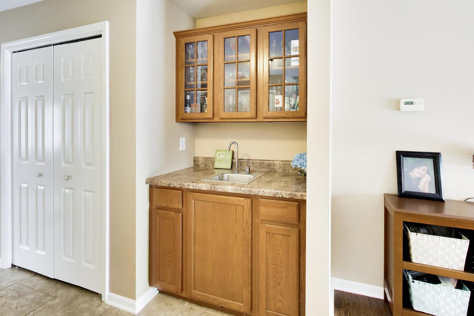 1715 W River Street #1715, Dixon, IL 61021