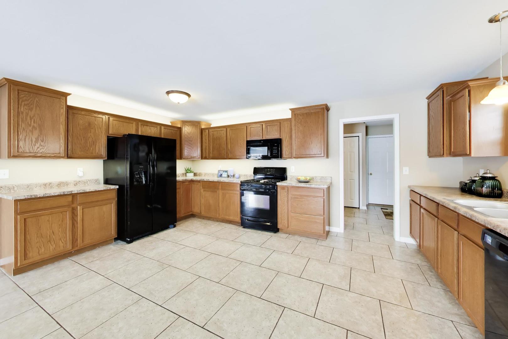 1715 W River Street #1715, Dixon, IL 61021