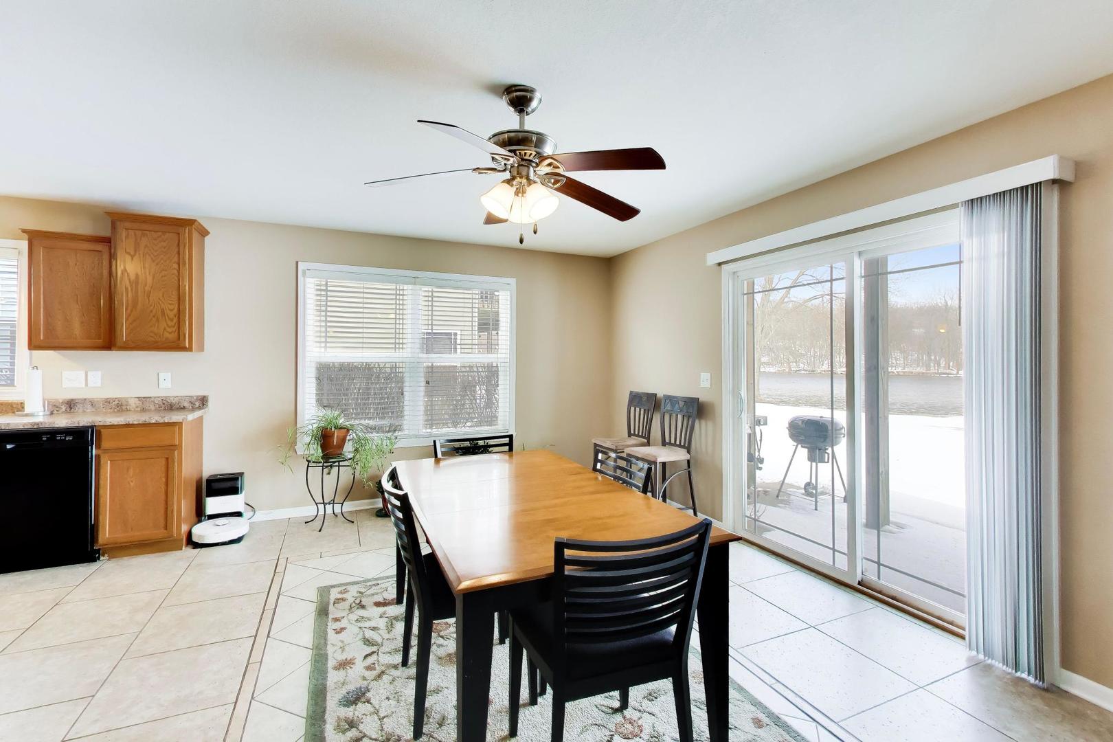 1715 W River Street #1715, Dixon, IL 61021