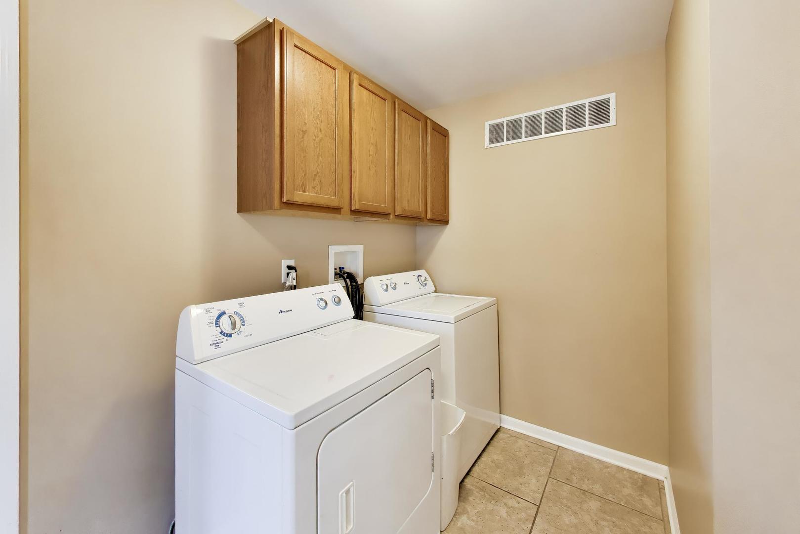 1715 W River Street #1715, Dixon, IL 61021