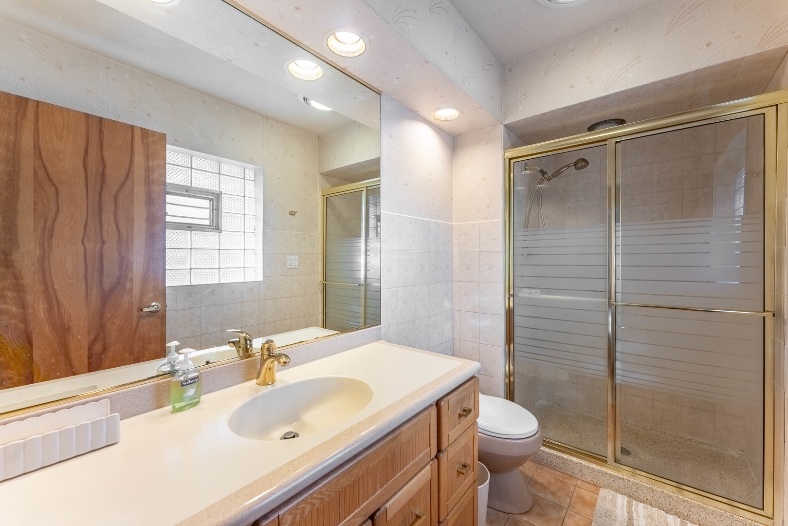 3835 W Jarlath Street, Lincolnwood, IL 60712