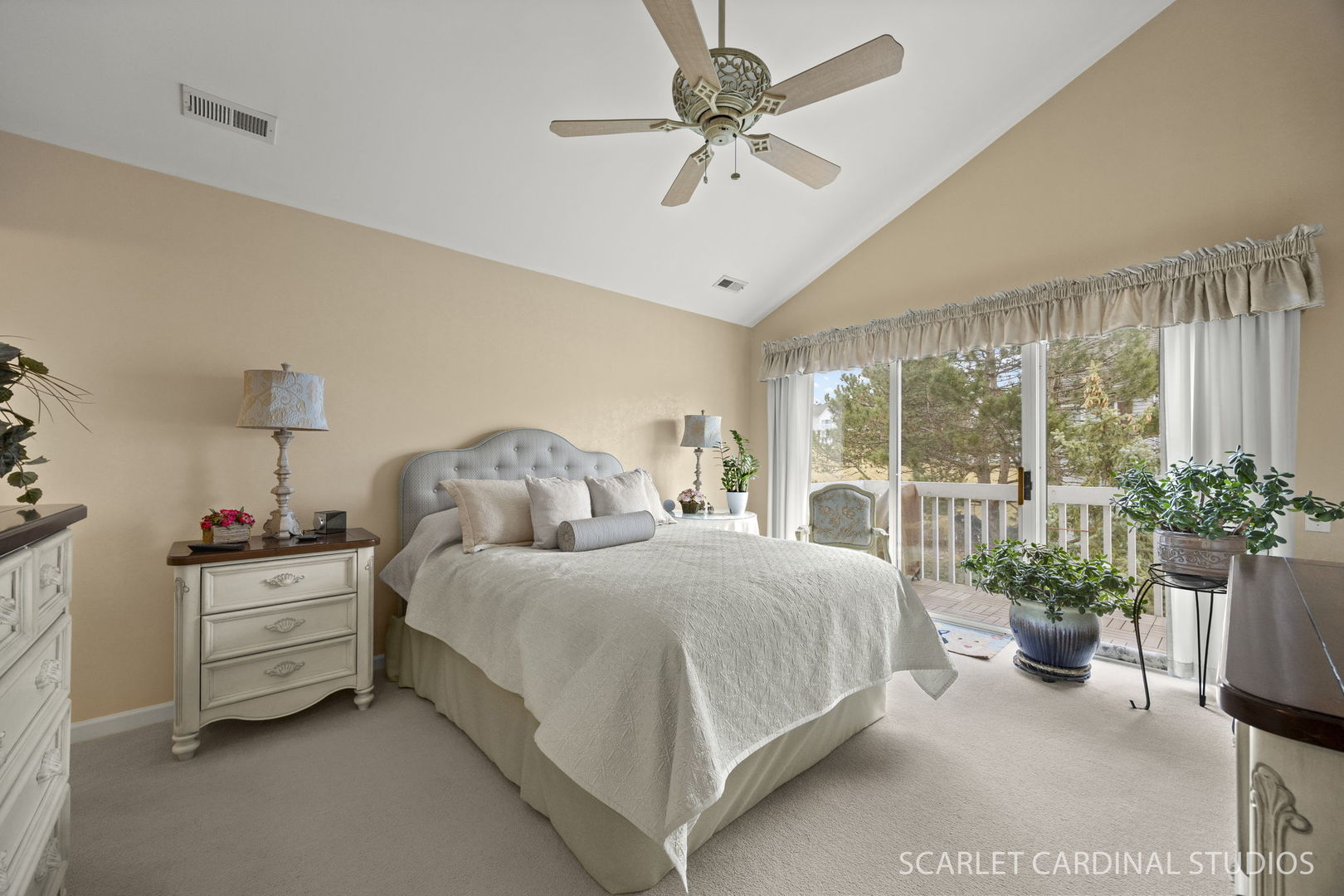 371 Gazebo Lane #371, Lombard, IL 60148