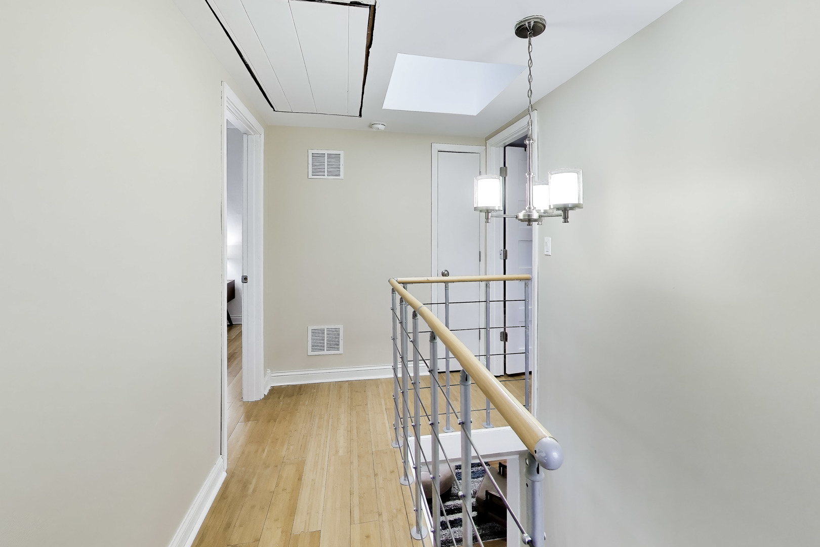 1120 N Haddow Avenue, Arlington Heights, IL 60004