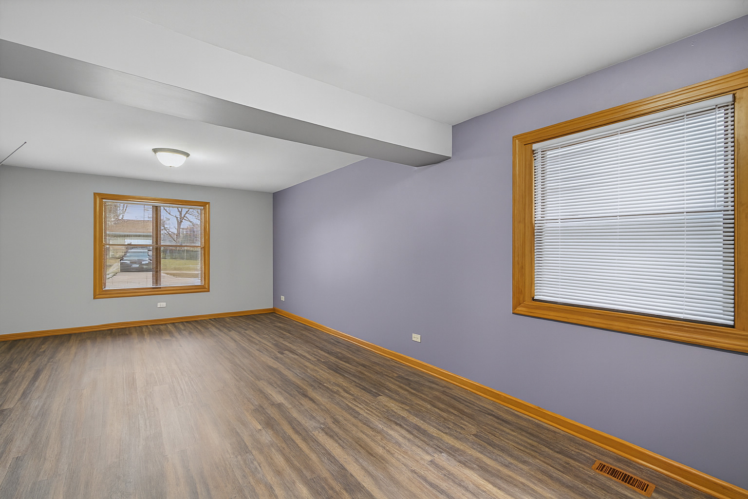 105 Red Cedar Drive, Streamwood, IL 60107