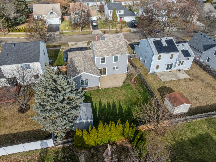 105 Red Cedar Drive, Streamwood, IL 60107