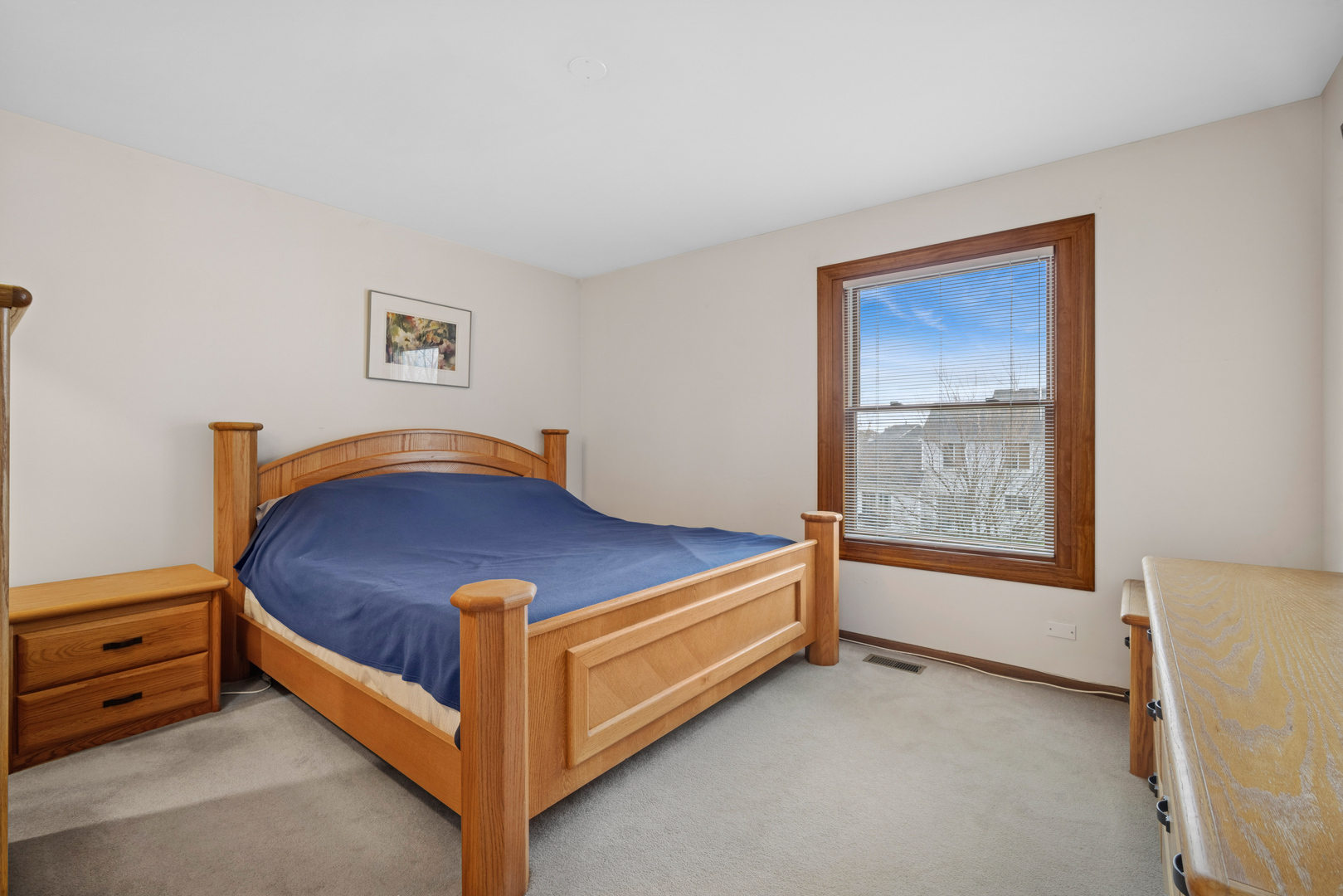 105 Red Cedar Drive, Streamwood, IL 60107