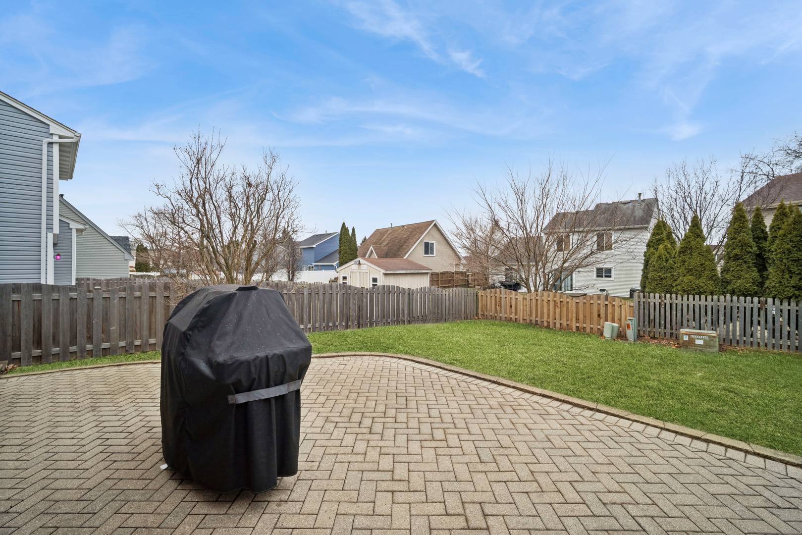 105 Red Cedar Drive, Streamwood, IL 60107