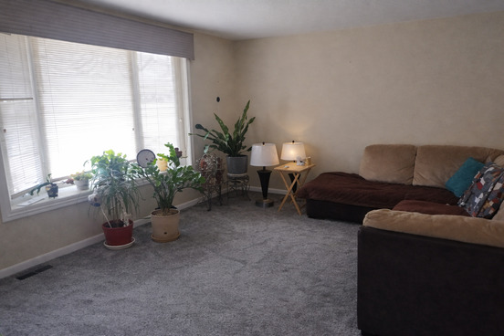 13212 W Playfield Drive, Crestwood, IL 60418